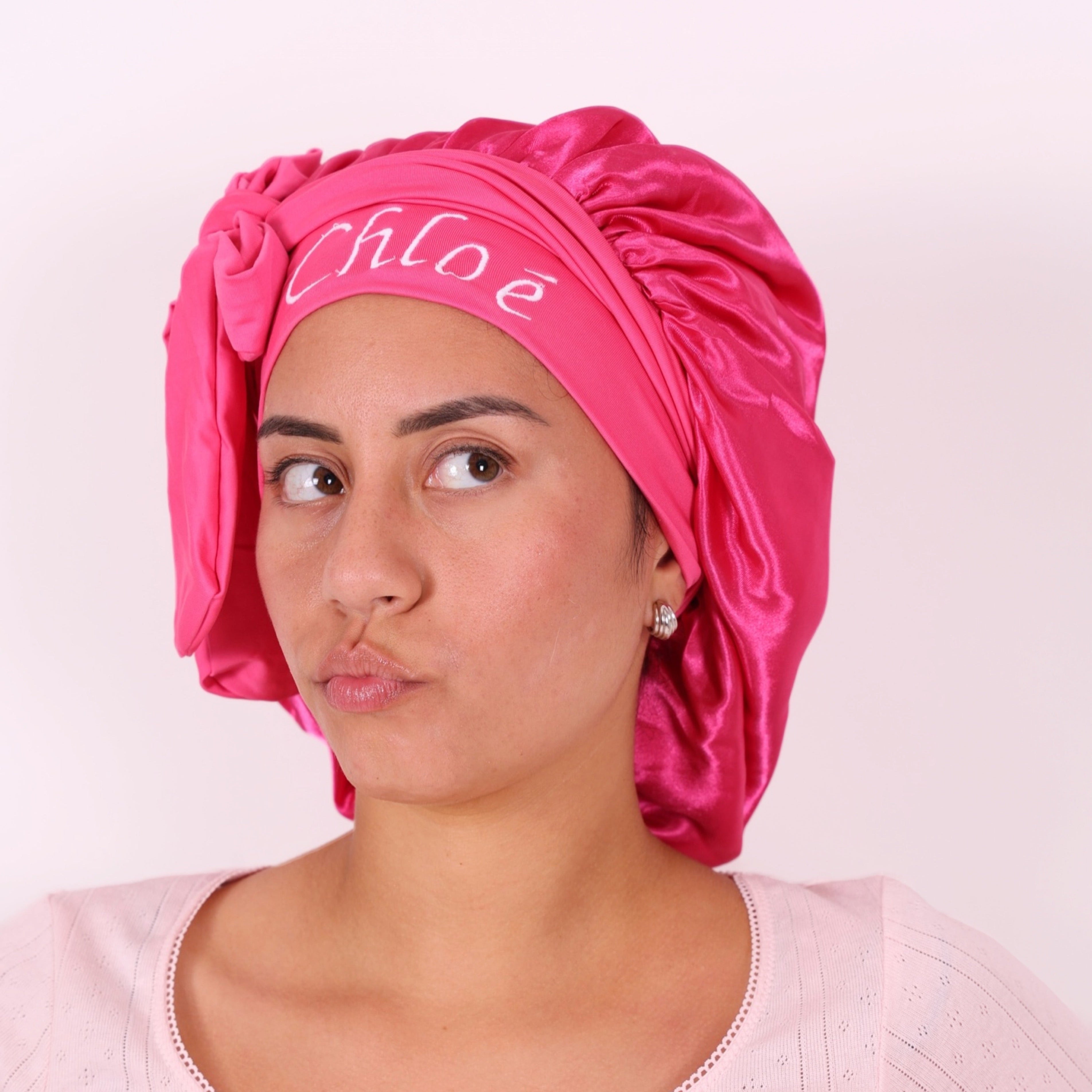 BONNET EN SATIN PERSONNALISABLE